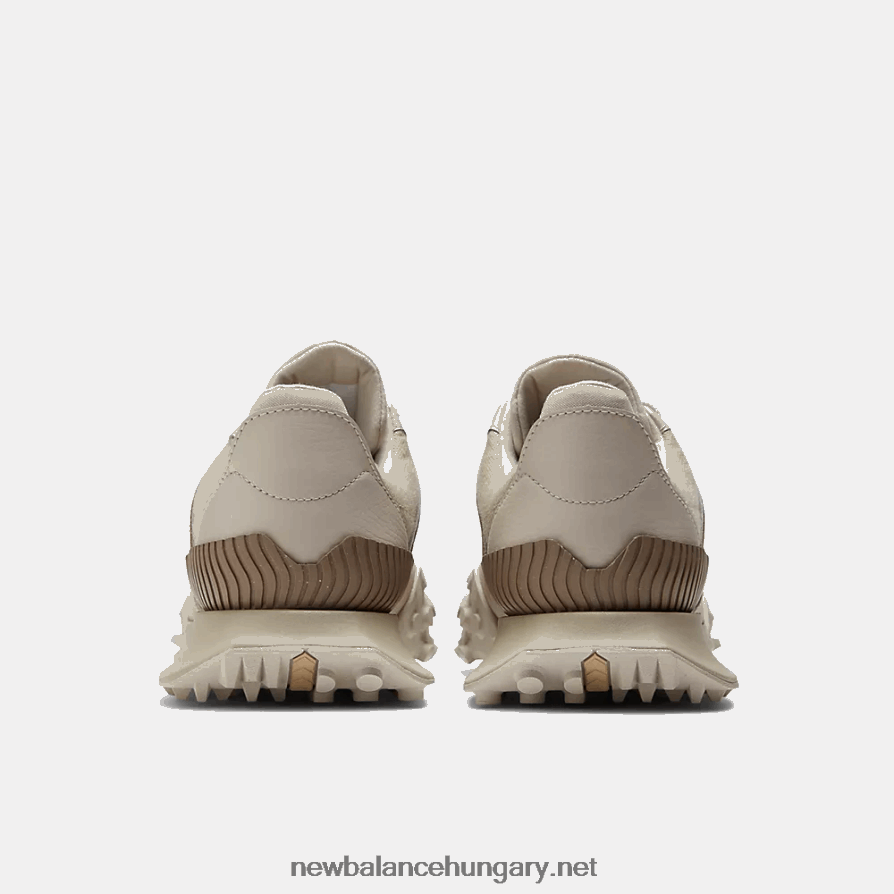 New Balance 6XH8F0258 egynemű xc72