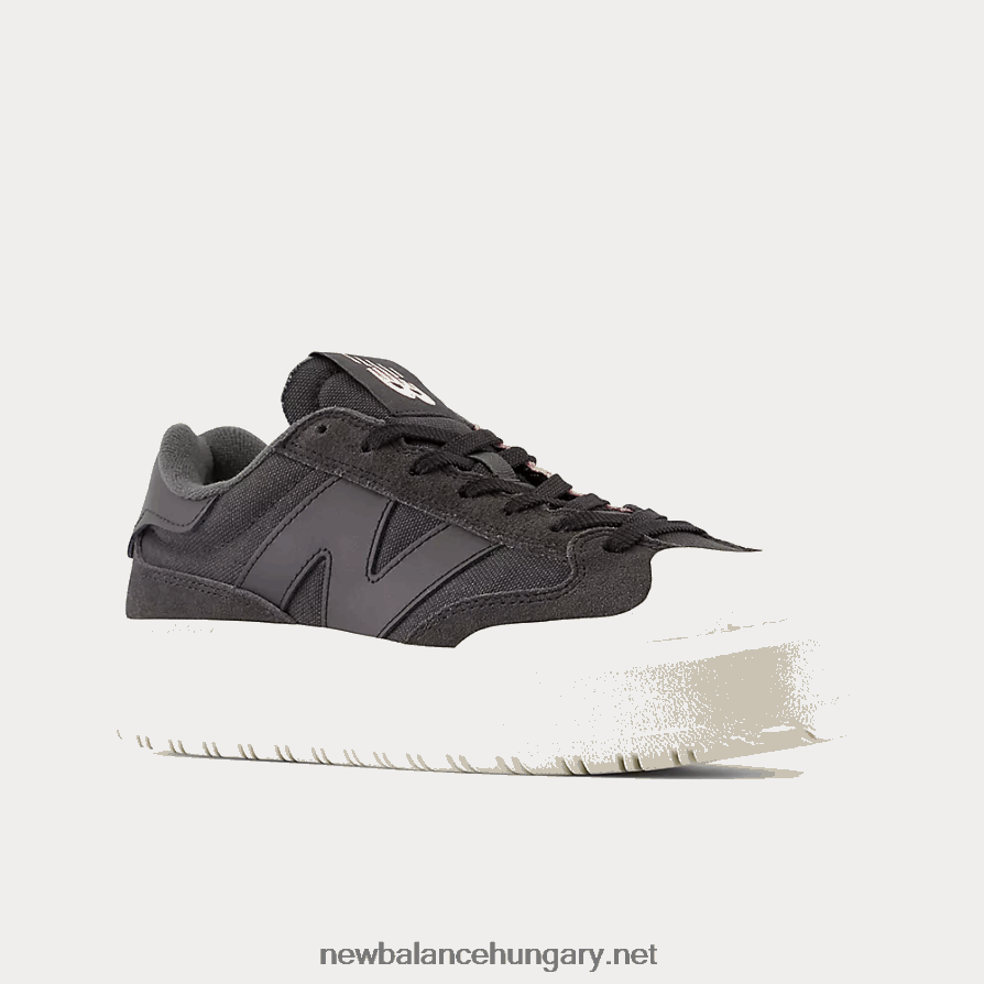 New Balance 6XH8F06332 egynemű ct302