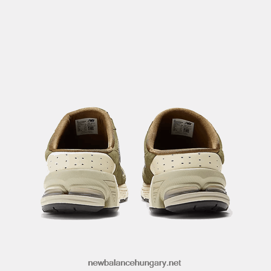 6XH8F0866 férfiak sns x new balance 2002r mule