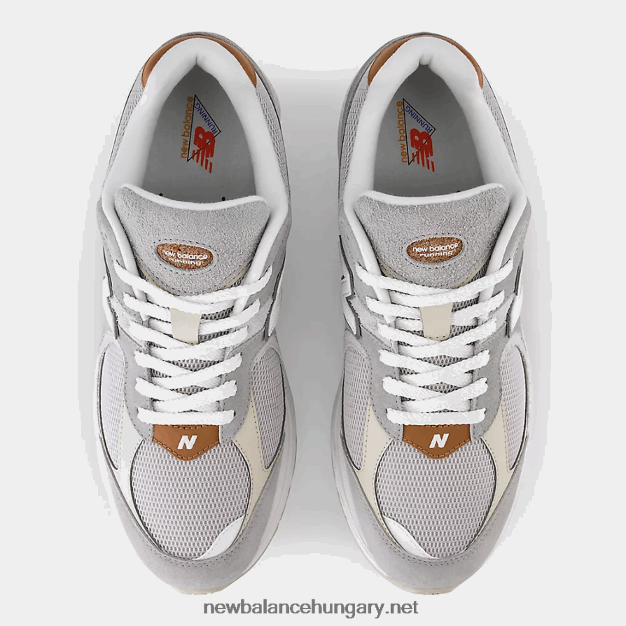 New Balance 6XH8F0830 férfiak 2002r