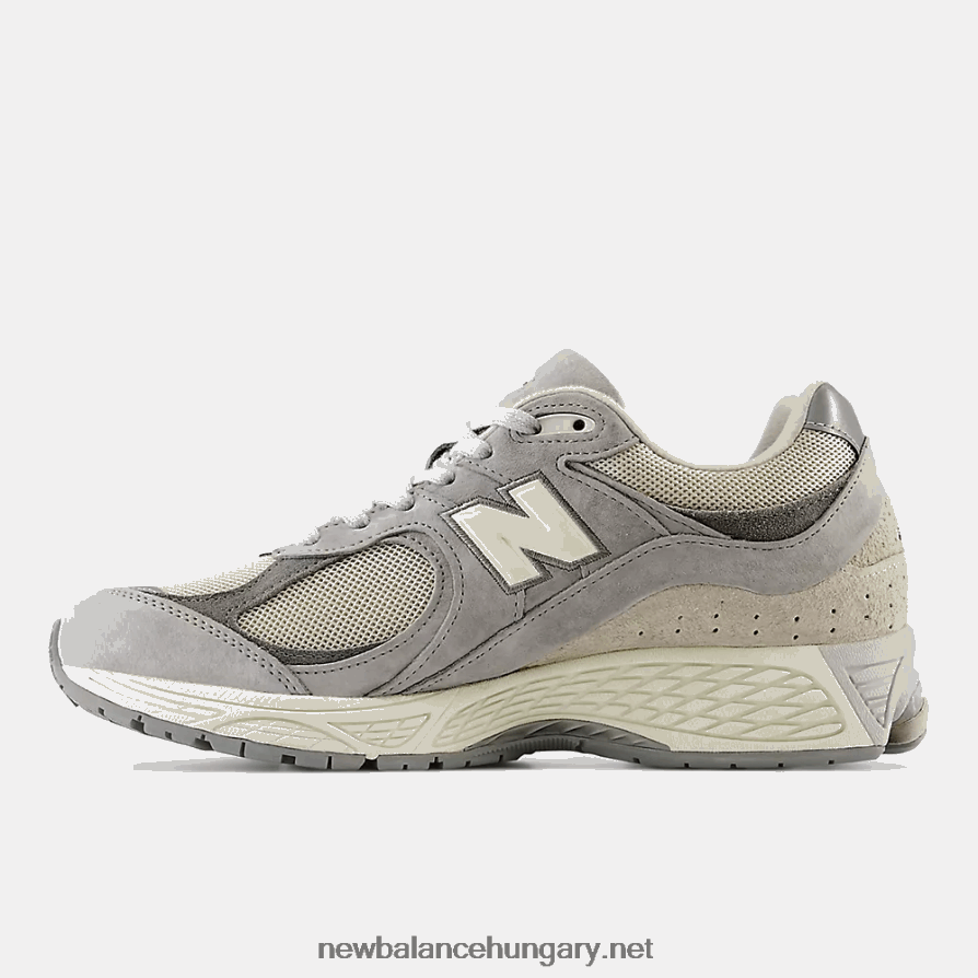 New Balance 6XH8F04369 férfiak 2002r