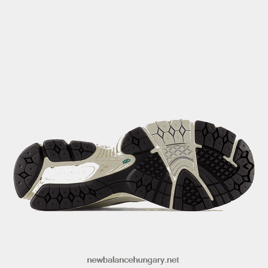 New Balance 6XH8F04407 férfiak 2002r