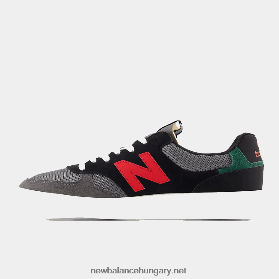 New Balance 6XH8F04459 férfiak ct300v3