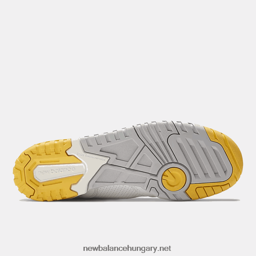 New Balance 6XH8F06317 férfiak 650