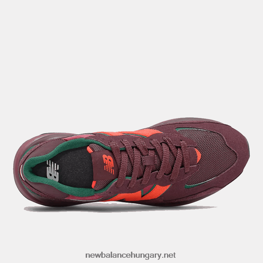 New Balance 6XH8F06412 férfiak 57/40