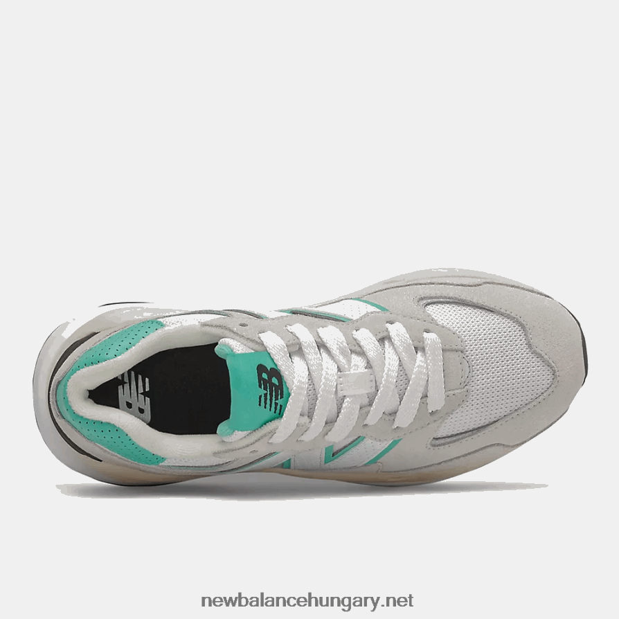 New Balance 6XH8F06412 férfiak 57/40