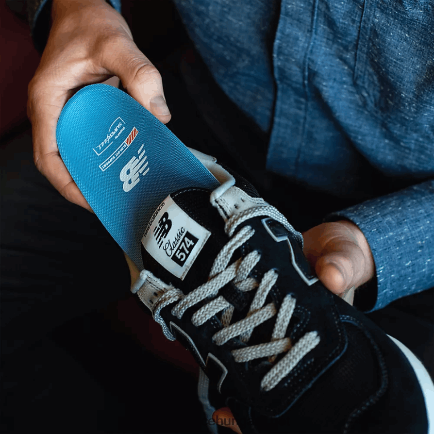 New Balance 6XH8F05314 férfiak alkalmi slim-fit ívtartó talpbetét