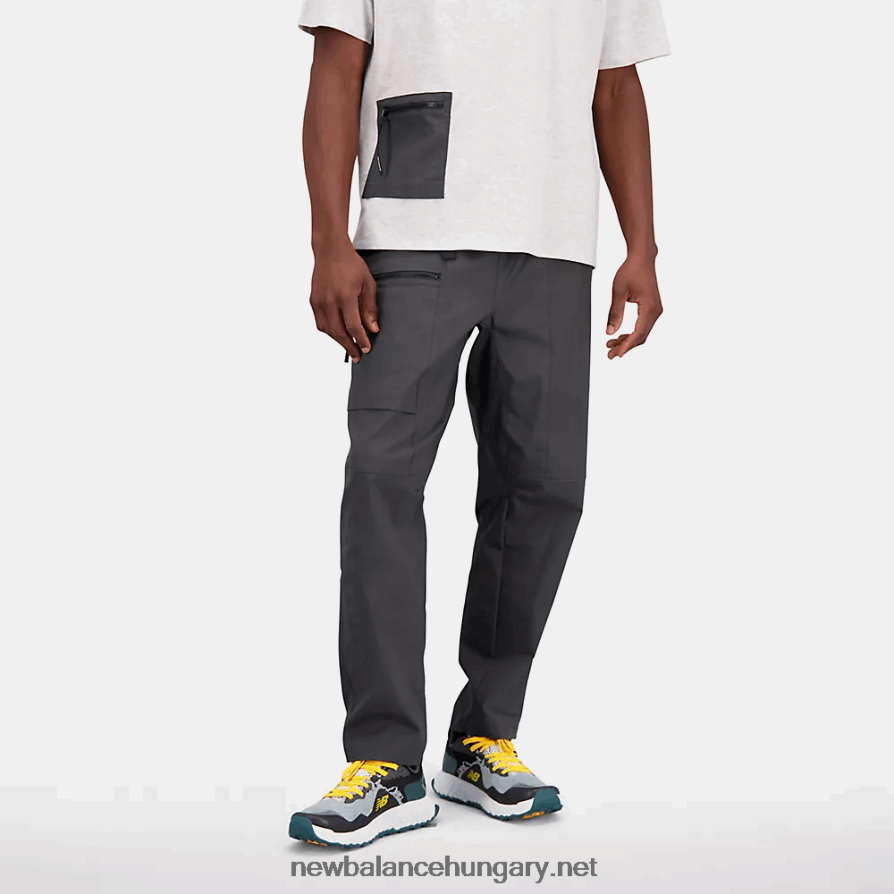New Balance 6XH8F06535 férfiak szőtt nadrágnál