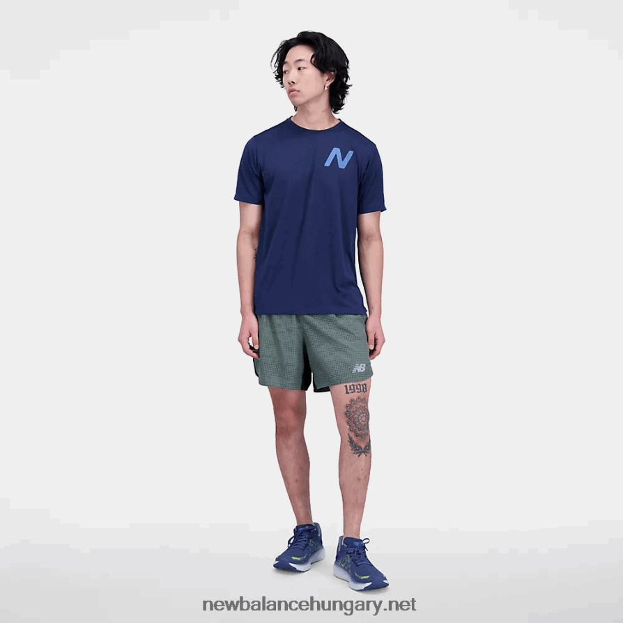 New Balance 6XH8F04840 férfiak grafikus hatású futó rövid ujjú