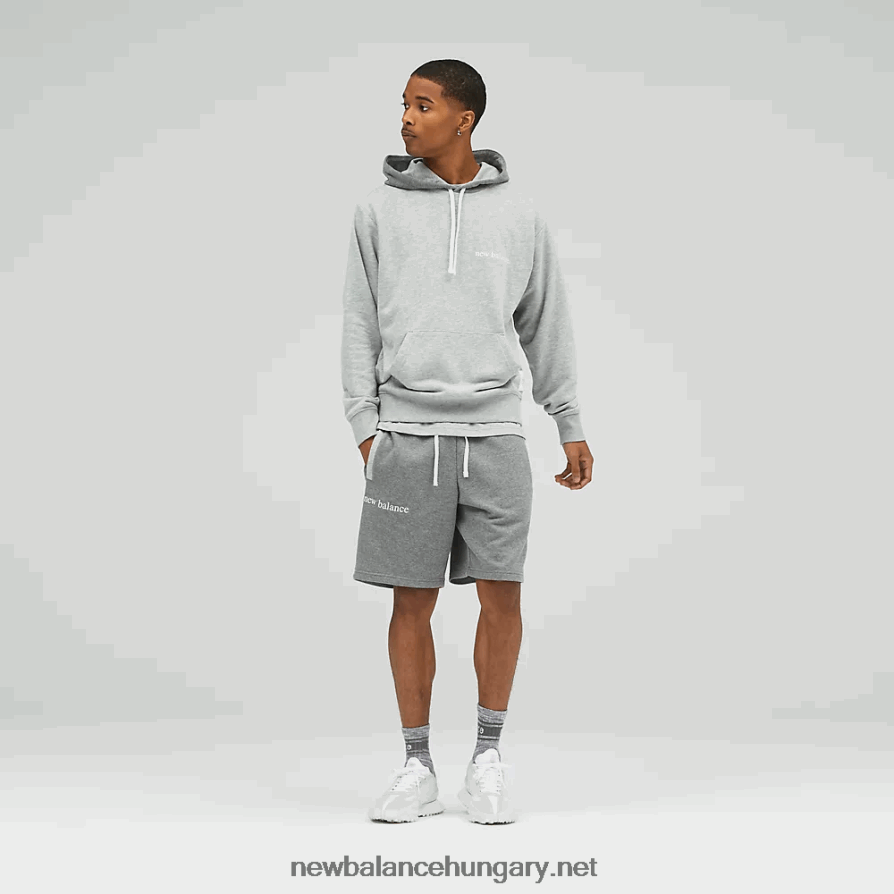 6XH8F01977 férfiak nb essentials new balance pulóver